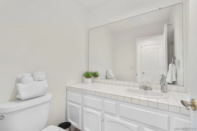 5117 Renaissance Avenue #D photo 3