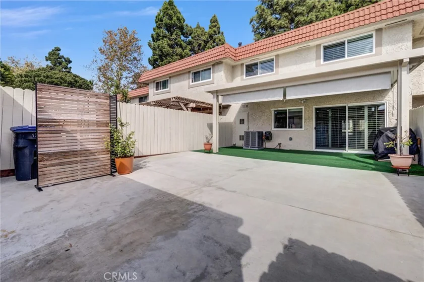 12827 Newhope photo 28