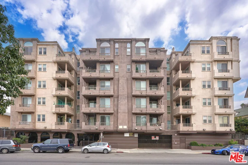 848 Irolo Street #307 photo 1