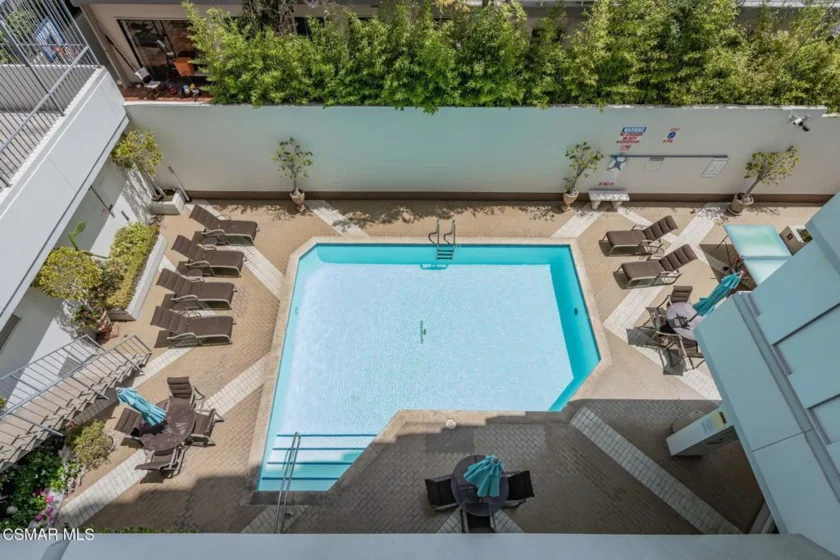 10660 Wilshire Boulevard #410 photo 68