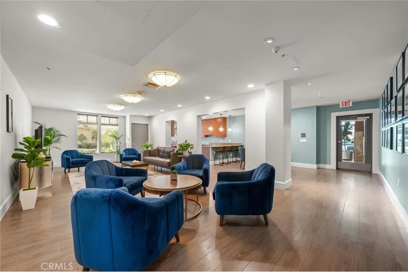 488 E Ocean #1607 photo 24