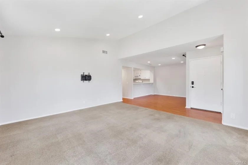 115 Greenfield photo 10