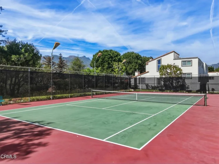 1776 Palisades Drive photo 36