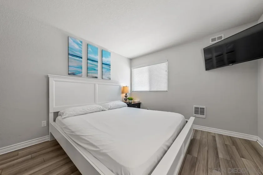 1845 Bayview Heights #99 photo 6
