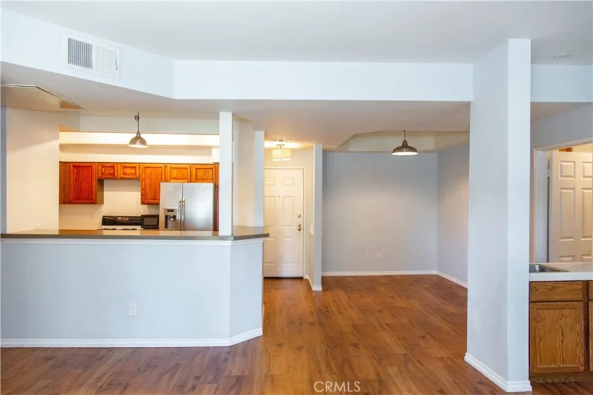5420 Sylmar Avenue #105 photo 1