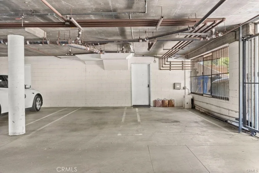 13819 Burbank Boulevard #7 photo 23
