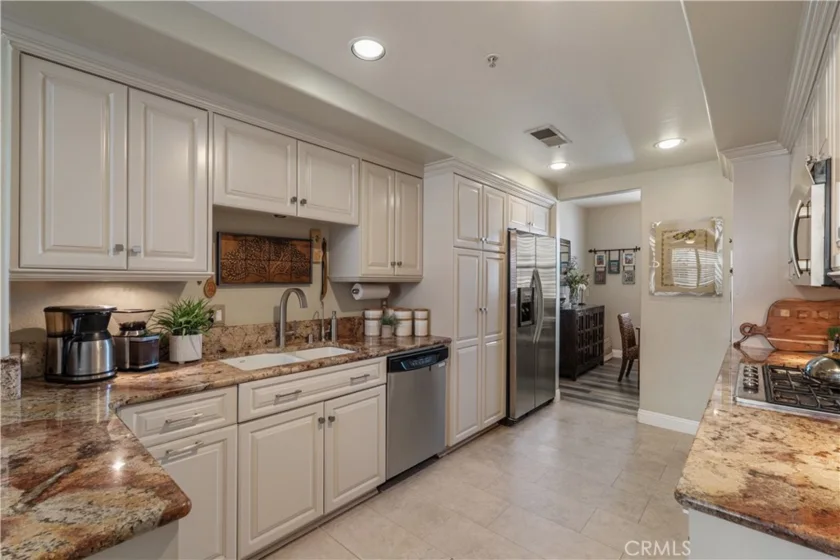 5142 Warner Avenue #209 photo 2