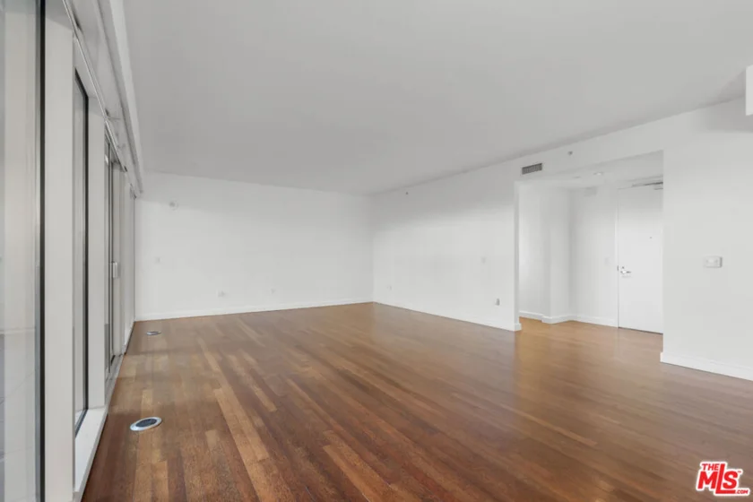 6250 Hollywood Boulevard #4E photo 27