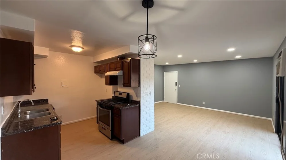 9054 Willis Avenue #21 photo 4