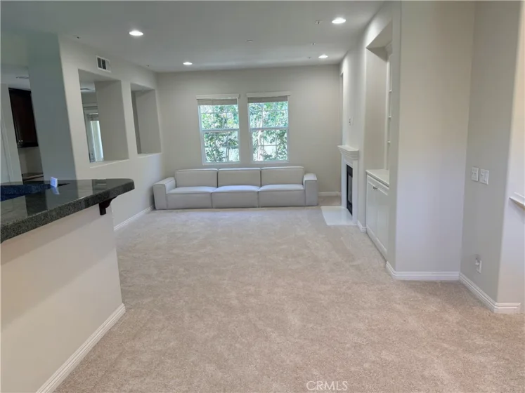 15231 Calverton photo 24