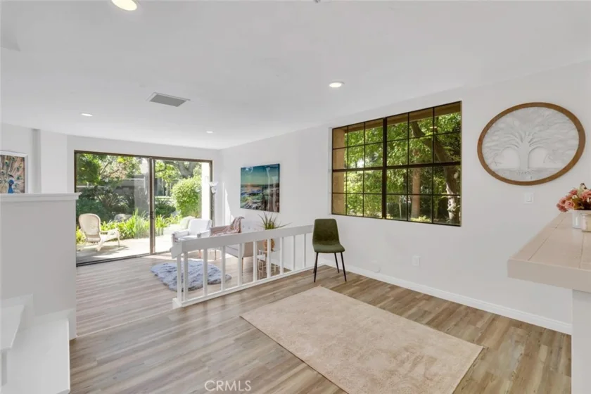 247 Pineview photo 16