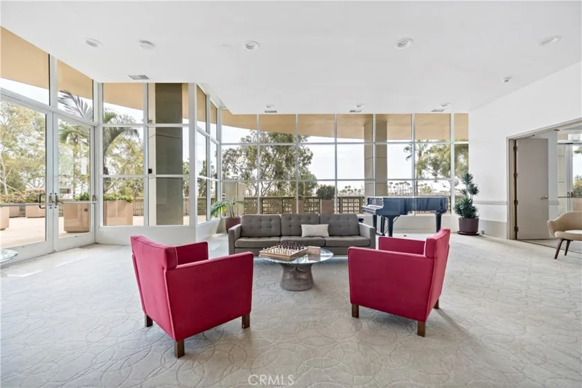 700 E Ocean Boulevard #3003 photo 21