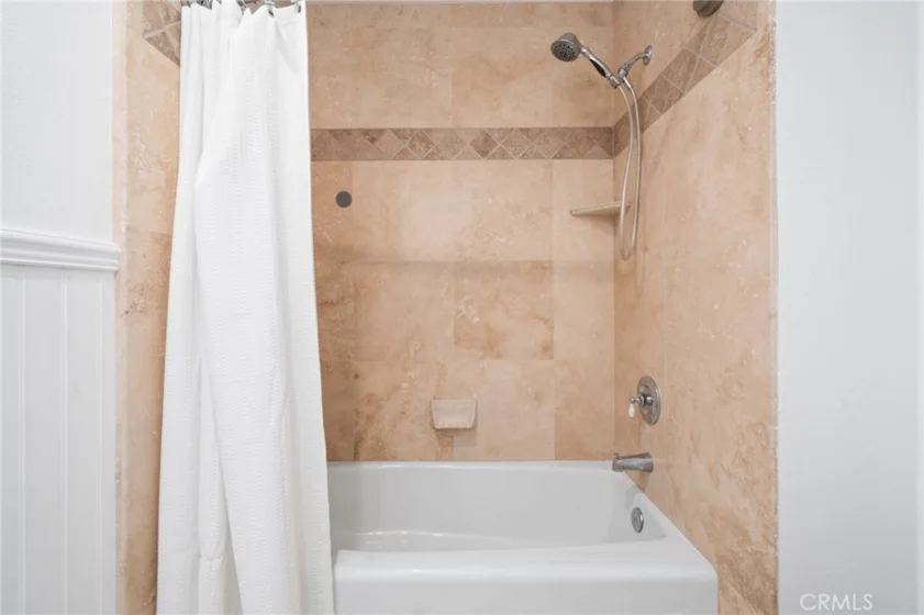 460 Providence Court #101 photo 26