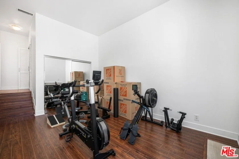 12001 Goshen Avenue #303 photo 12