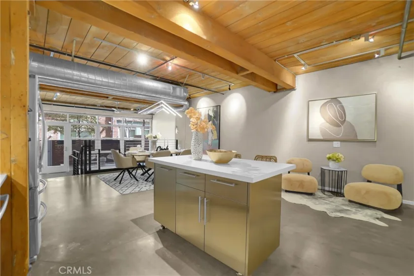 530 S Hewitt Street #146 photo 6