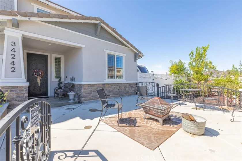34242 Faircrest Street photo 12