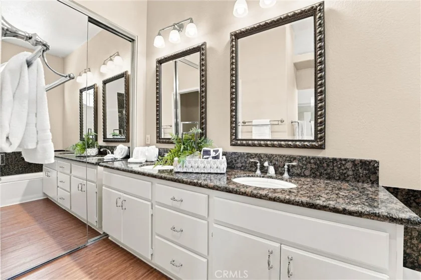 1080 South Rossano Way photo 33