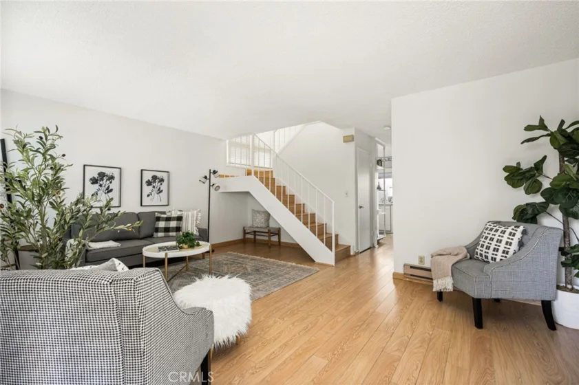 7128 Marshall photo 5