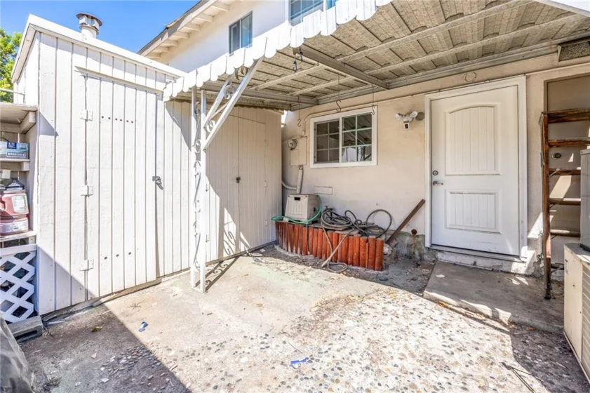 8174 Glengarry Green photo 22
