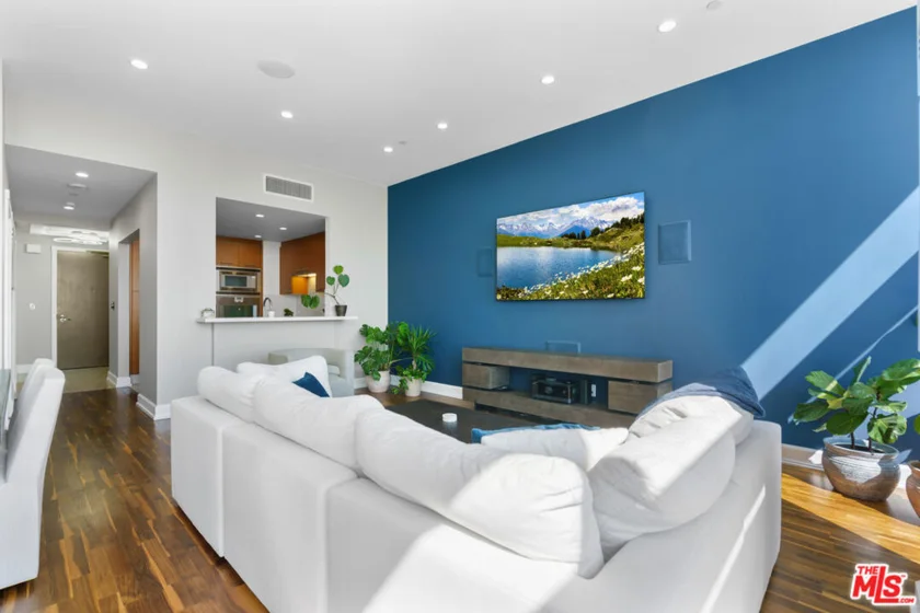 900 W Olympic Boulevard #32G photo 45