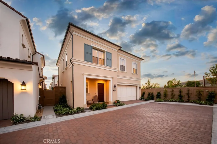 109 Fairgreen photo 2