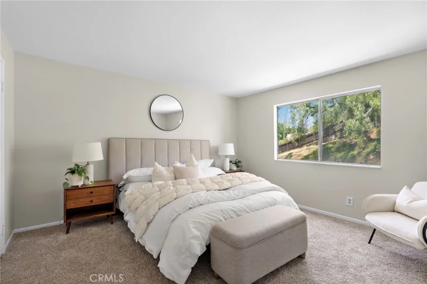 1665 Brea photo 12