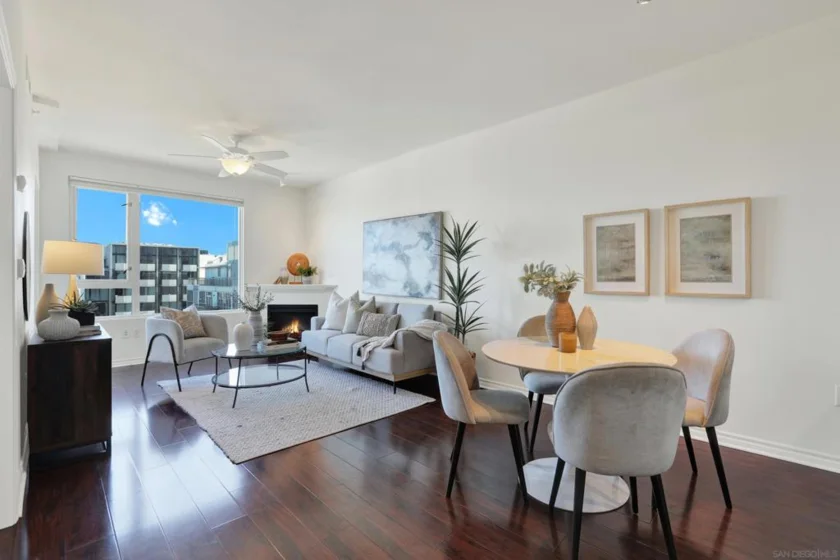 300 W Beech Street #805 photo 1