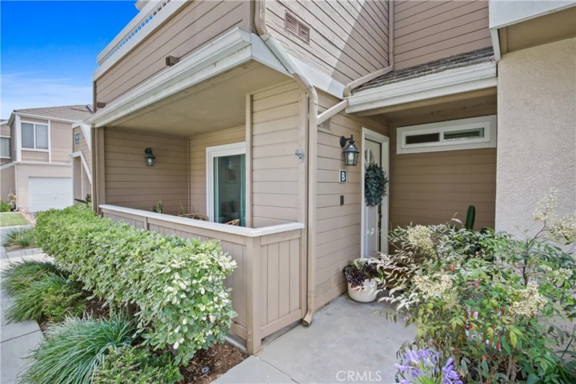 10431 E Briar Oaks Drive #B photo 1