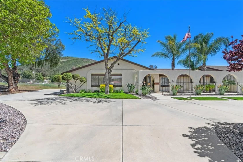 37790 Los Alamos Road photo 6