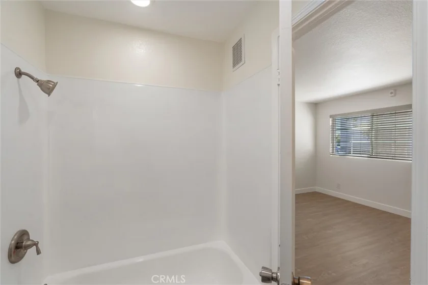 1121 Obispo Avenue #108 photo 13