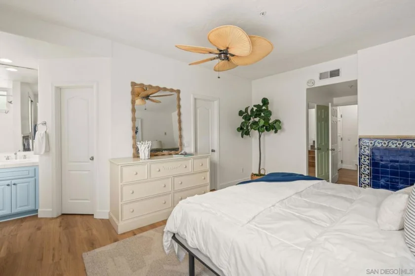 5437 La Jolla Boulevard photo 21