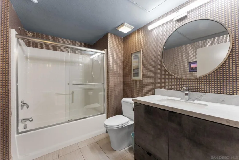 525 11th Avenue #1512 photo 14