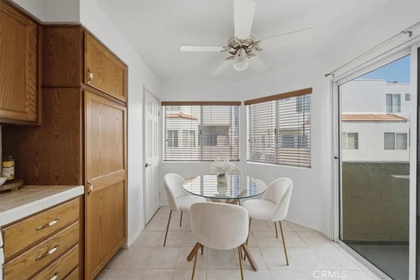 5455 Sylmar #1402 photo 6