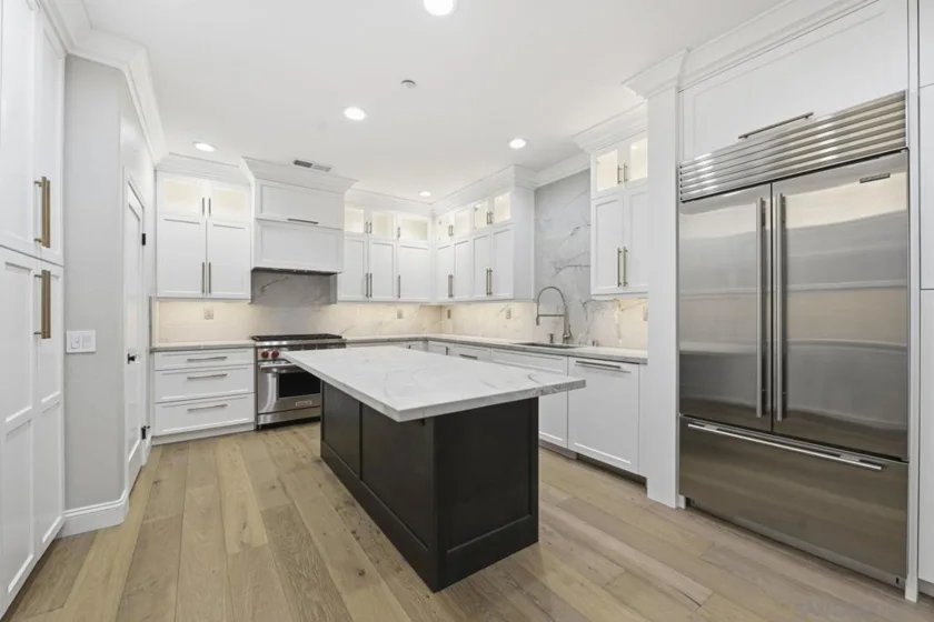 6467 Alexandri Circle photo 1