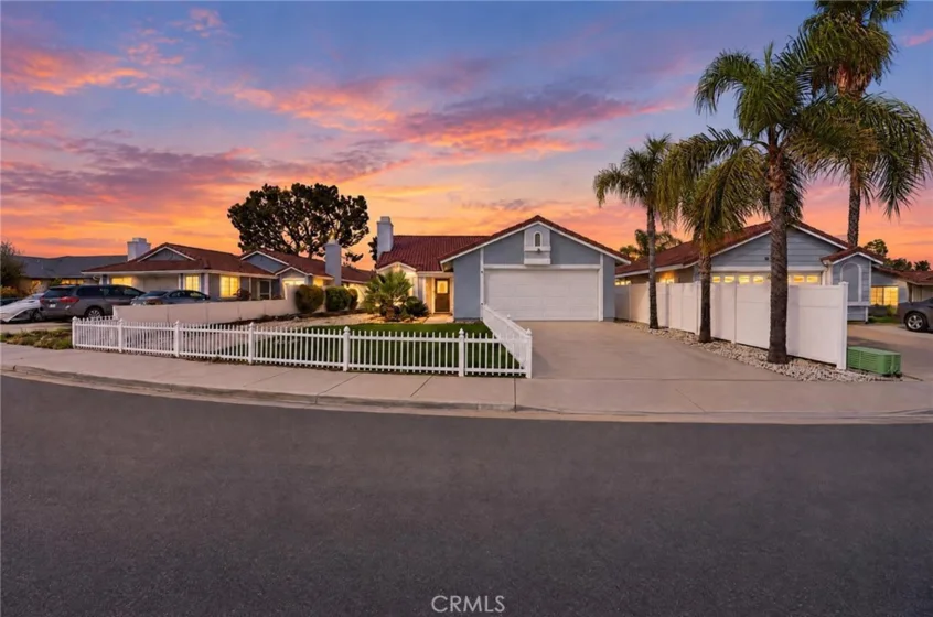 39427 Canyon Rim photo 1