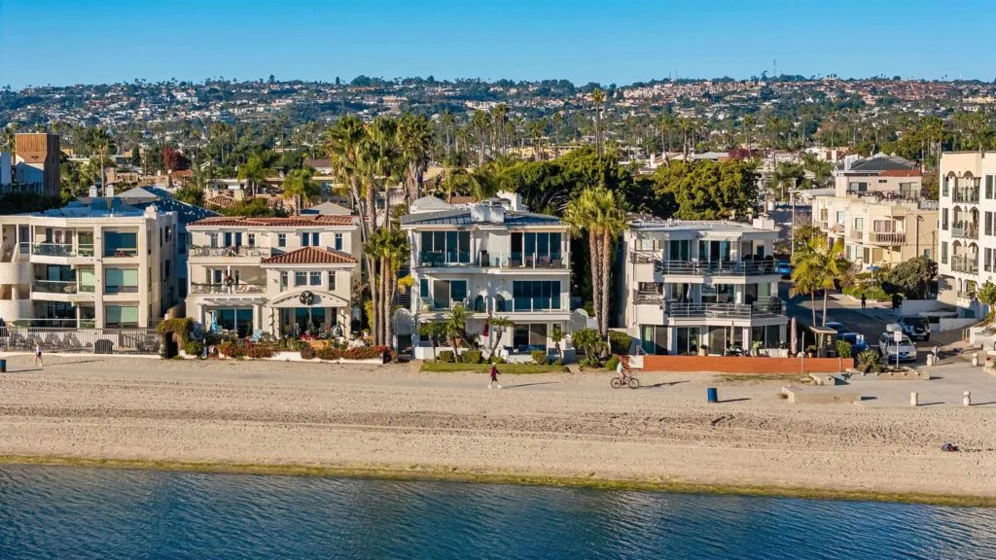 1177 Pacific Beach Drive ##A photo 7