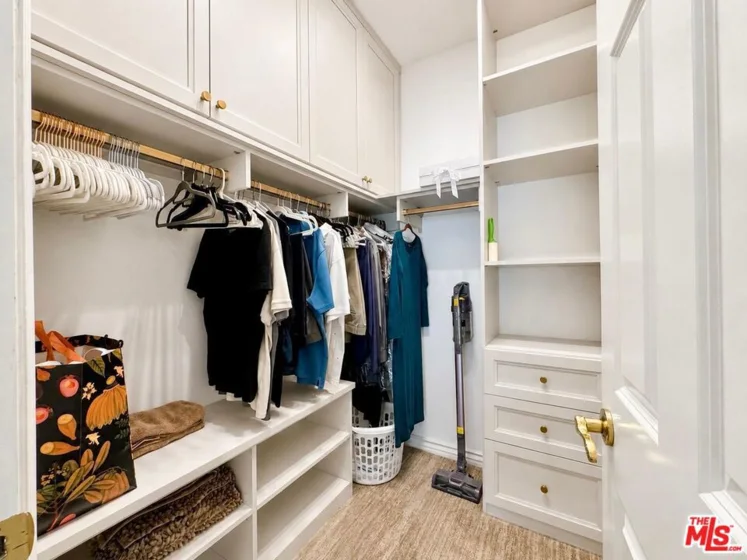418 E Hardy Street #2 photo 9