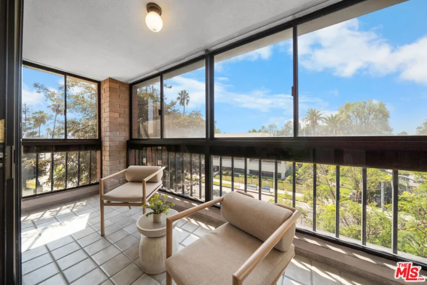 4477 Wilshire Boulevard #308 photo 7