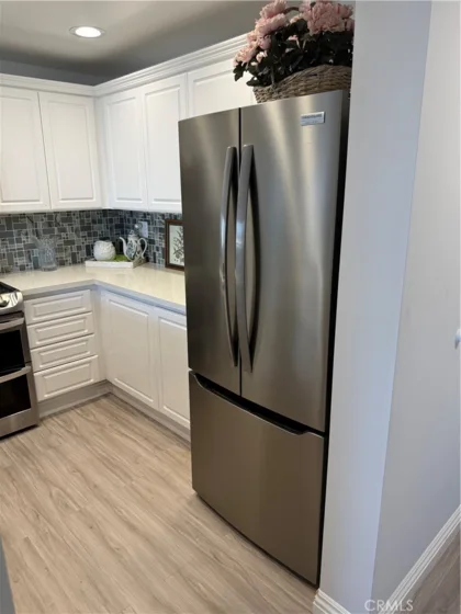 525 E Seaside Way #508 photo 10