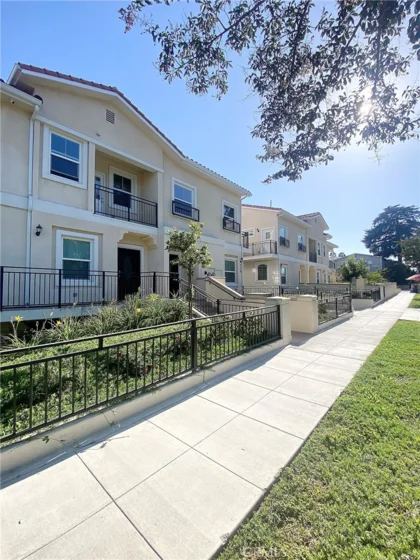 300 E Alhambra Road #D photo 17