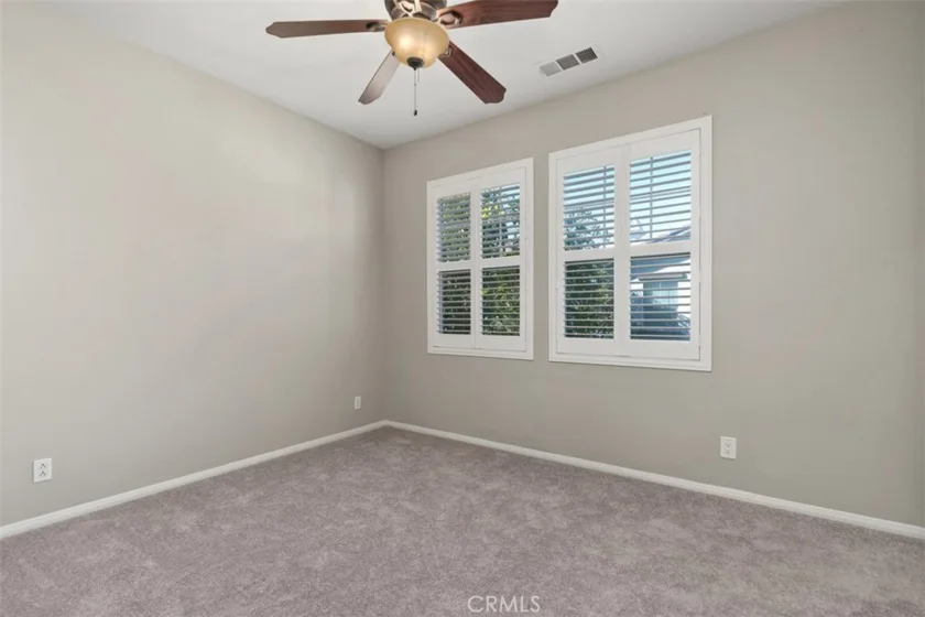 2056 Owens photo 28