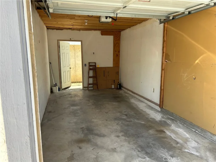 25879 Baylor photo 13