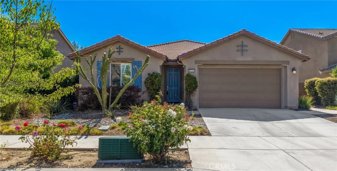 37568 River Oats Lane photo 1