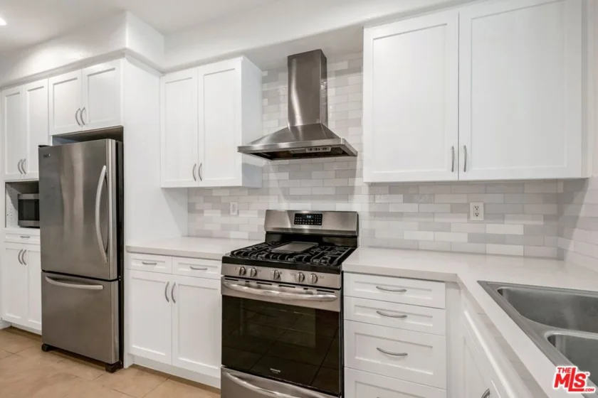 7100 Playa Vista Drive #123 photo 9