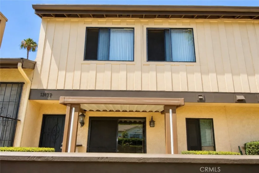 13177 Wilson Street photo 2