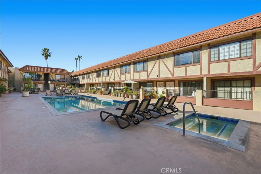 11127 La Maida #9 photo 47