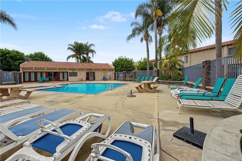 700 W La Veta Avenue #N5 photo 35