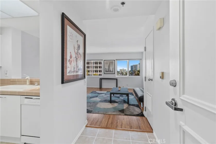 525 E Seaside #710 photo 2