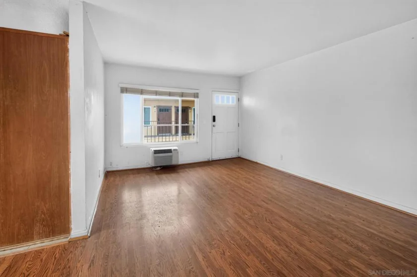 4346 52nd Street #10 photo 25
