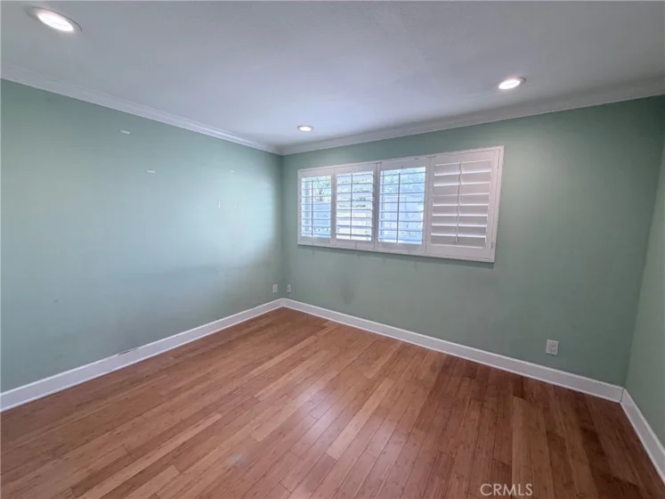 14647 Dickens #8 photo 11